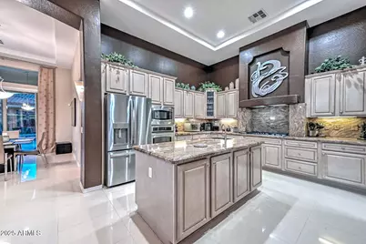 12477 W Fetlock Trail, Peoria, AZ 85383 - Photo 4