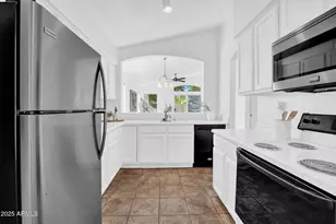 16704 N 70th Dr, Peoria, AZ 85382 - Photo 8