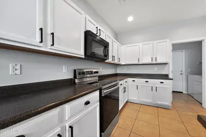 1250 S Rialto -- #31, Mesa, AZ 85209 - Photo 2
