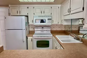 10330 W Thunderbird Blvd, Sun City, AZ 85351 - Photo 4