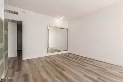207 W Clarendon Avenue #H9, Phoenix, AZ 85013 - Photo 12