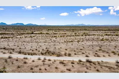 Xxxx W Butterfly Lot 8 Road #8, Buckeye, AZ 85326 - Photo 6