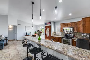 5816 E Acoma Dr, Scottsdale, AZ 85254 - Photo 2