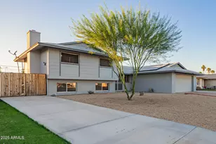 5616 N 42nd Ln, Phoenix, AZ 85019 - Photo 4