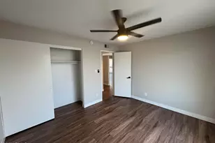 6433 W Sunnyslope Ln, Glendale, AZ 85302 - Photo 4