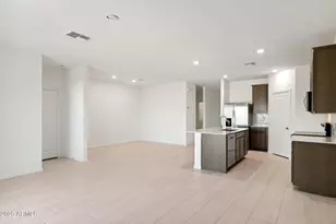 25434 W Fraktur Rd, Buckeye, AZ 85326 - Photo 2