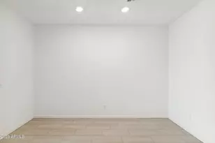 25434 W Fraktur Rd, Buckeye, AZ 85326 - Photo 10