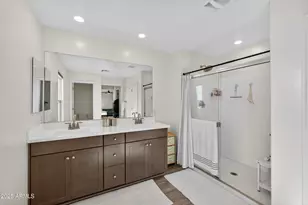 21189 E Raven Dr, Queen Creek, AZ 85142 - Photo 18