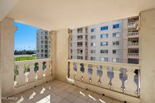 7960 E Camelback Rd, Scottsdale, AZ 85251 - Photo 18