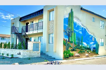 1615 N 51st Street #Apt 5, Phoenix, AZ 85008 - Photo 2