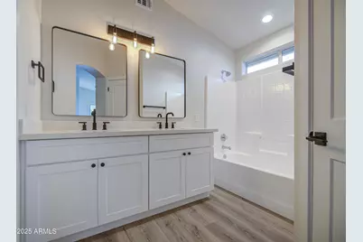 2541 W Park Avenue, Chandler, AZ 85224 - Photo 16