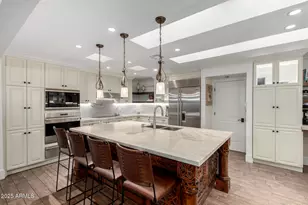 8737 E San Vicente Dr, Scottsdale, AZ 85258 - Photo 18