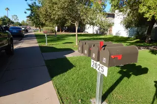 2025 S Granada Dr, Tempe, AZ 85282 - Photo 22