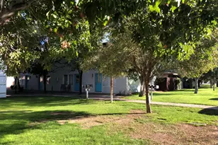 2025 S Granada Dr, Tempe, AZ 85282 - Photo 2