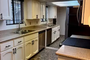 3119 W Cochise Dr, Phoenix, AZ 85051 - Photo 6