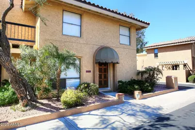 10408 N 11th Place #Unit 3, Phoenix, AZ 85020 - Photo 1