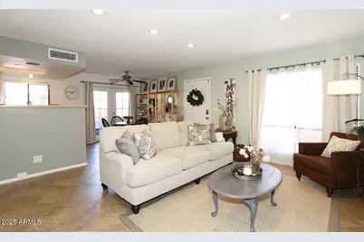 10408 N 11th Place #Unit 3, Phoenix, AZ 85020 - Photo 8