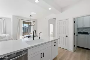 19550 N Grayhawk Dr, Scottsdale, AZ 85255 - Photo 16
