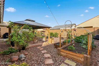 6454 W Pleasant Oak Court, Florence, AZ 85132 - Photo 26