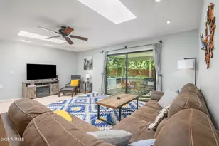 90 Page Pkwy, Sedona, AZ 86336 - Photo 8