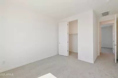 15675 W Mercer Lane, Surprise, AZ 85379 - Photo 38