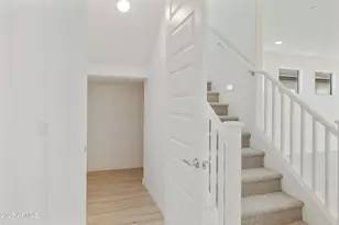 15675 W Mercer Ln, Surprise, AZ 85379 - Photo 6