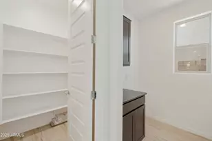 15675 W Mercer Ln, Surprise, AZ 85379 - Photo 16