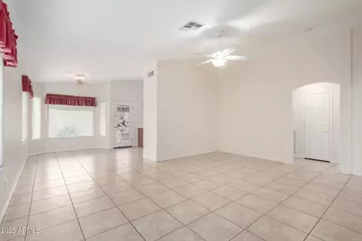 3153 E Peach Tree Drive, Chandler, AZ 85249 - Photo 8