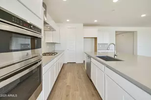 10857 N 156th Dr, Surprise, AZ 85379 - Photo 14