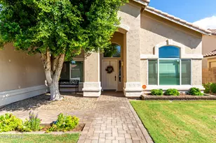 688 W Juanita Ave, Gilbert, AZ 85233 - Photo 1