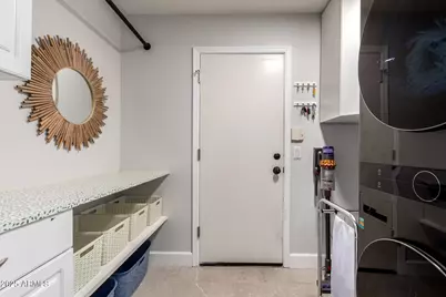 688 W Juanita Avenue, Gilbert, AZ 85233 - Photo 18