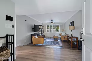 1824 W Seldon Ln, Phoenix, AZ 85021 - Photo 4