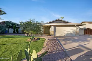 1824 W Seldon Ln, Phoenix, AZ 85021 - Photo 22