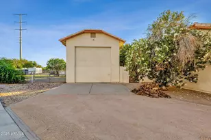 1911 E Bruce Ave, Gilbert, AZ 85234 - Photo 58