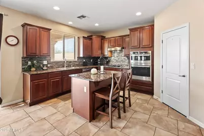 28108 N 90th Lane, Peoria, AZ 85383 - Photo 12