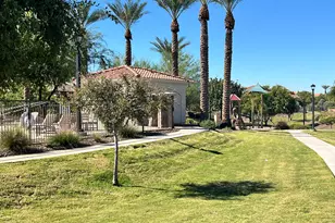 836 E Constance Wy, Phoenix, AZ 85042 - Photo 40