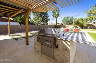 4712 S Clark Dr, Tempe, AZ 85282 - Photo 14