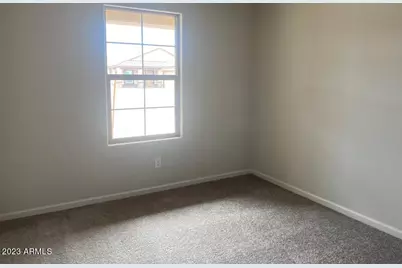 815 S Silvercreek Court, Casa Grande, AZ 85122 - Photo 6