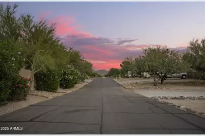 105 E Tanya Road, Phoenix, AZ 85086 - Photo 14