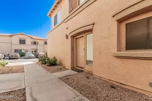 805 S Sycamore St, Mesa, AZ 85202 - Photo 2
