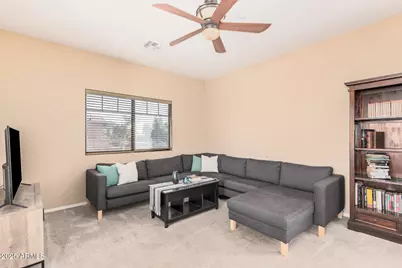 805 S Sycamore Street #203, Mesa, AZ 85202 - Photo 4