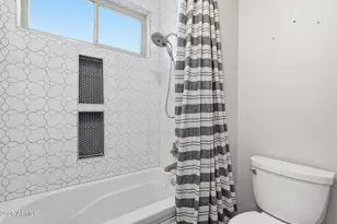 245 W Sagebrush St, Gilbert, AZ 85233 - Photo 36