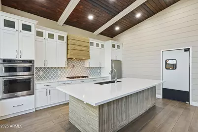 245 W Sagebrush Street, Gilbert, AZ 85233 - Photo 14