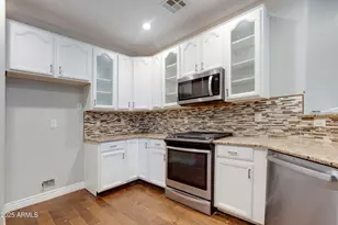 17391 W Fetlock Trail, Surprise, AZ 85387 - Photo 22