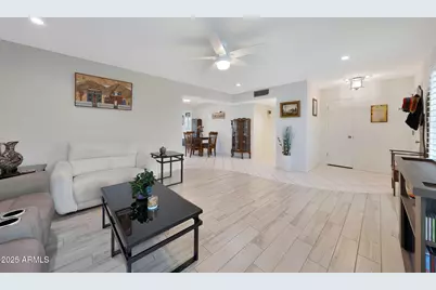 10754 W Brookside Drive, Sun City, AZ 85351 - Photo 12