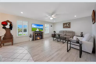 10754 W Brookside Drive, Sun City, AZ 85351 - Photo 10