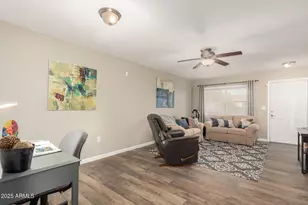 10941 W Santa Fe Dr, Sun City, AZ 85351 - Photo 6