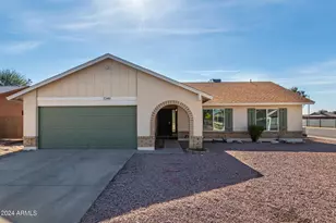 7249 W Medlock Dr, Glendale, AZ 85303 - Photo 1