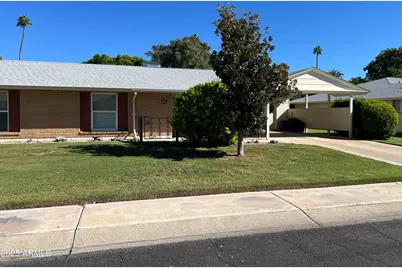 10134 W Forrester Drive, Sun City, AZ 85351 - Photo 2