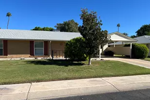 10134 W Forrester Dr, Sun City, AZ 85351 - Photo 2